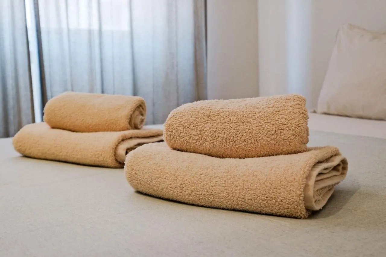 Appartamento Lovely Studio Fully Equipped Near Subway N3 Lisbona