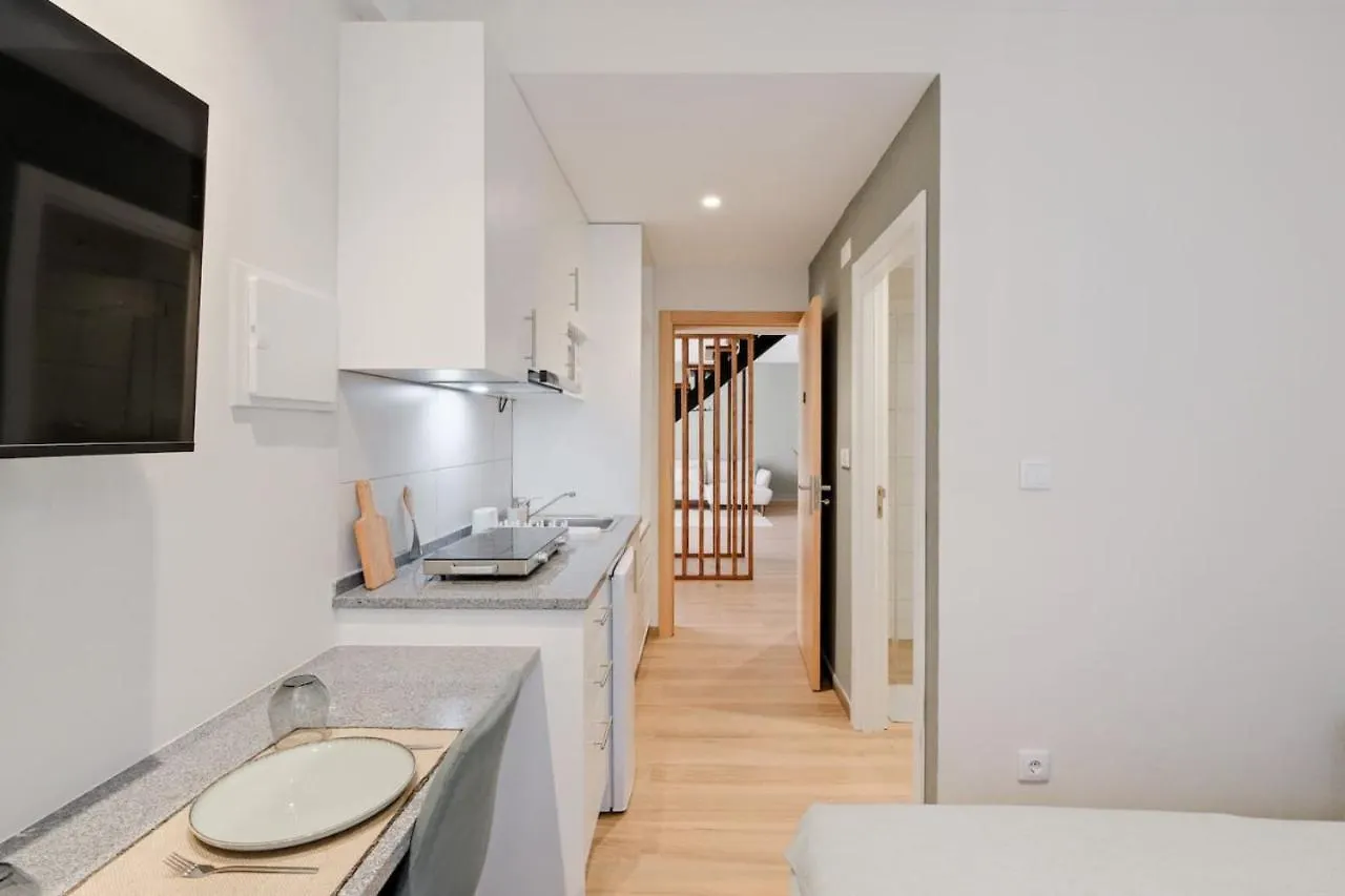 Lovely Studio Fully Equipped Near Subway N3 Lisbona